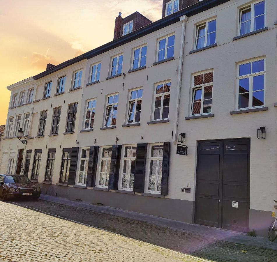 Boutique B&B The Townhouse Брюж Екстериор снимка